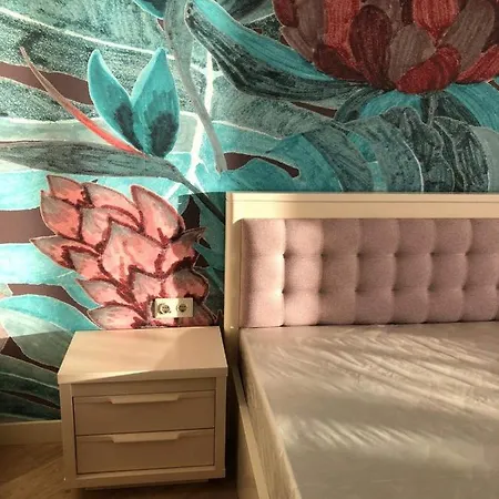 Shevchenco Apartment *
